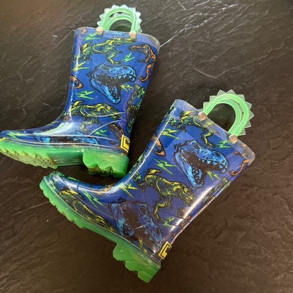 Western Chief Sz 6 Toddler Boys' Diego Dinosaur T-Rex light Up Rain Boots bin - Picture 4 of 11